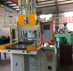 PT-1200D 單滑板立式注塑機(jī)